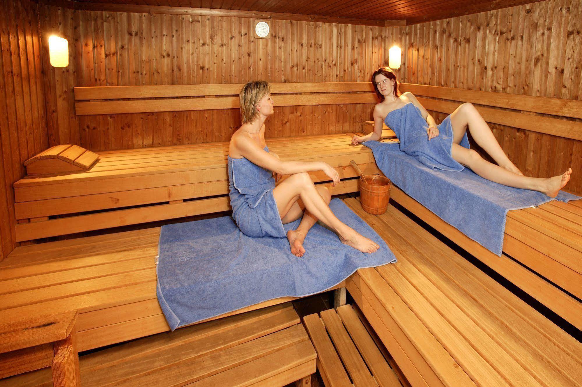 Sporthotel Хайлигенблут Экстерьер фото